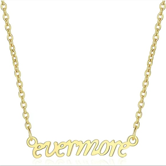 🎵 TAYLOR SWIFT NECKLACES 🎵 - Picture 15 of 16